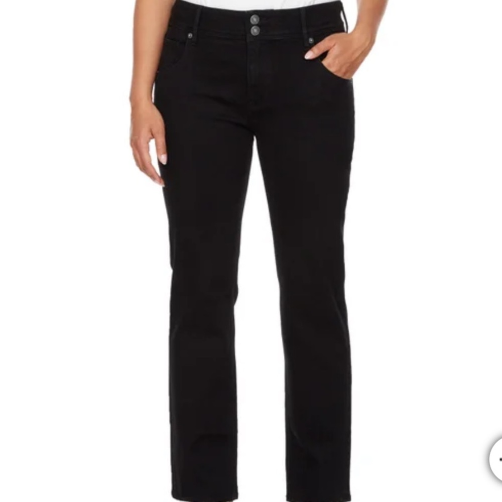 Hudson Ladies' Slim Straight Leg Jean Black